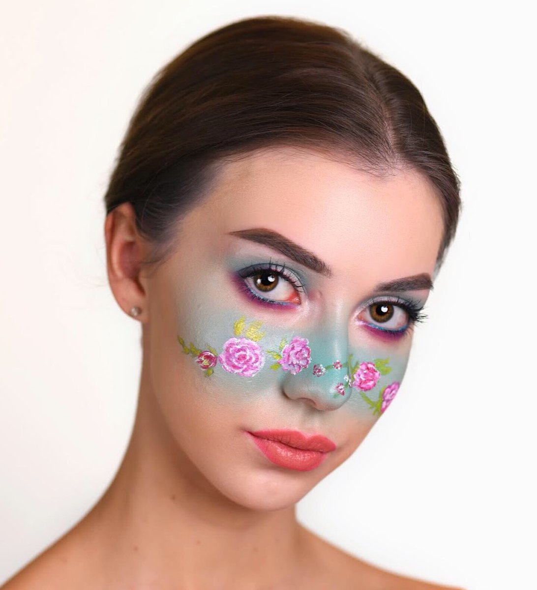 laurxrr's tweet photo. Trying so hard with my looks and still struggling to get my work noticed - please help a girl out with a like or a RT 💗💗 
Insta: @laurxrr https://t.co/7ZSQVM0nEF