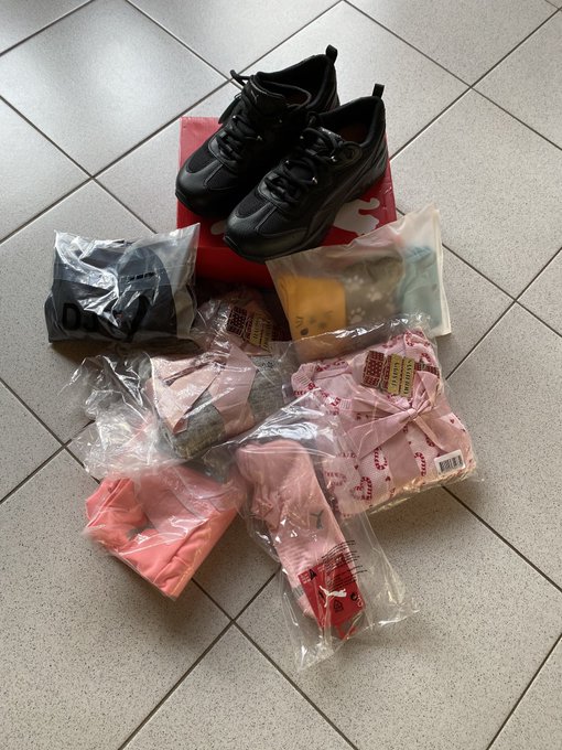 Vielen Dank an @Stefan_lucief f&uuml;r die sch&ouml;nen Sachen von meiner Amazonliste :) ich bin gespannt was noch<a class="tags" target="_blank" title="On Twitter" href="/?out=eyJ0eXAiOiJKV1QiLCJhbGciOiJIUzUxMiJ9.eyJpYXQiOjE3MjA3NTMzNjYsImlzcyI6InR3cG9ybnN0YXJzLmNvbSIsIm5iZiI6MTcyMDc1MzM2NiwiZXhwIjoxNzUyMjg5MzY2LCJyZWRpcmVjdF91cmwiOiJodHRwczovL3R3aXR0ZXIuY29tL1N0ZWZhbl9sdWNpZWYifQ.QpSVA-Dgnto7k5cOe6maWIhBa7TjsGZYP_ltqk6a9bucNFn9EP1Lg-DkK_ZTobz5IbDr2rCym2xyqIC5OcRkng">@Stefan_lucief</a><a href="/tag/beauty"class="tags"><span>#beauty</span></a><a href="/tag/blonde"class="tags"><span>#blonde</span></a><a href="/tag/bitch"class="tags"><span>#bitch</span></a><a href="/tag/ass"class="tags"><span>#ass</span></a><a href="/tag/pussy"class="tags"><span>#pussy</span></a><a href="/tag/miley"class="tags"><span>#miley</span></a><a href="/tag/sexygirl"class="tags"><span>#sexygirl</span></a>