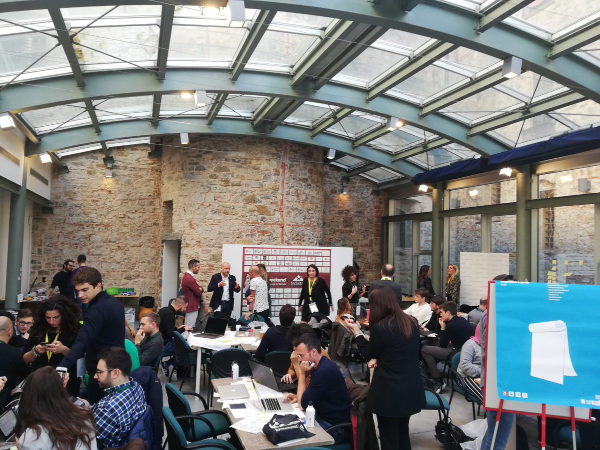 ToBe_srl's tweet photo. 💥 È ufficialmente iniziato il Techstars Startup Weekend Firenze!

 🚀 Un weekend di tempo per far decollare la propria idea presentando un progetto, formando il team, creando un prototipo e validando la propria idea di business.

#Startup #SeedingInnovation @StartupWeekend https://t.co/ea3ppj1mEM