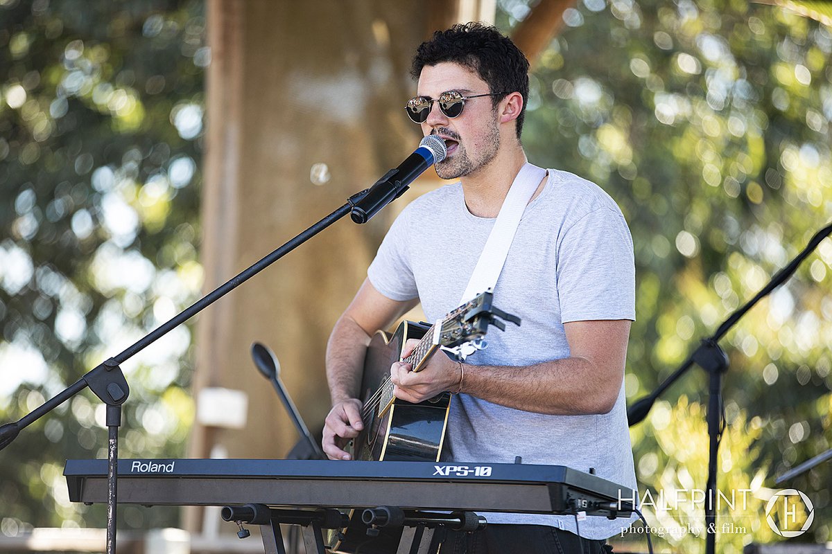 ExpNotties's tweet photo. We're really excited that multi-instramentalist, local musician Tanner Wareham will be playing live music at the Nottingham Road Christmas Fair on Saturday 15th December from 7pm. Tanner is a very talented musician and well worth coming to see. #notties #kznmidlands https://t.co/XX0xHRrmaO