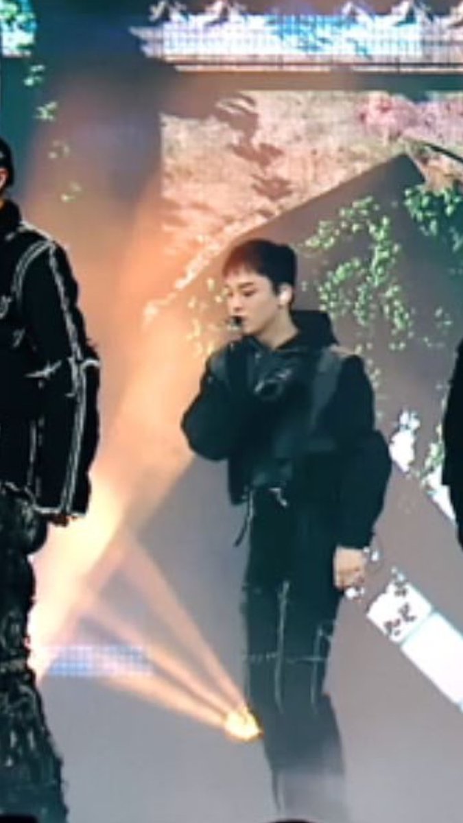 dearChanyeoll's tweet image. Chanyeol potong rambut, Jongdae ponian, astaghfirullahal'adzim ganteng :'''''" #EXOLHypedByEXO #OBSESSIONwithEXO #Obsession