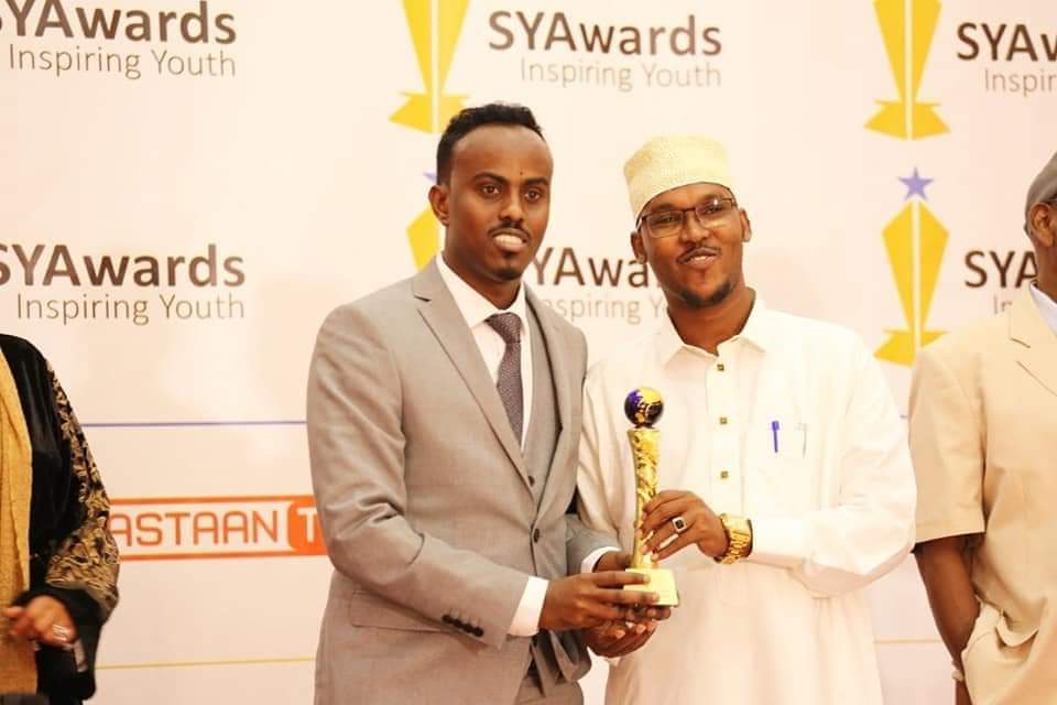 SYAwards's tweet photo. Mar dhaw waxaa noo furmaaya Nominationka #SYAwards2020, dhalinyaradaan waa qaar ka tirsan Guulaystayaashii #SYAwards19.

#inspiringYouth. https://t.co/Zoi7FB210Q