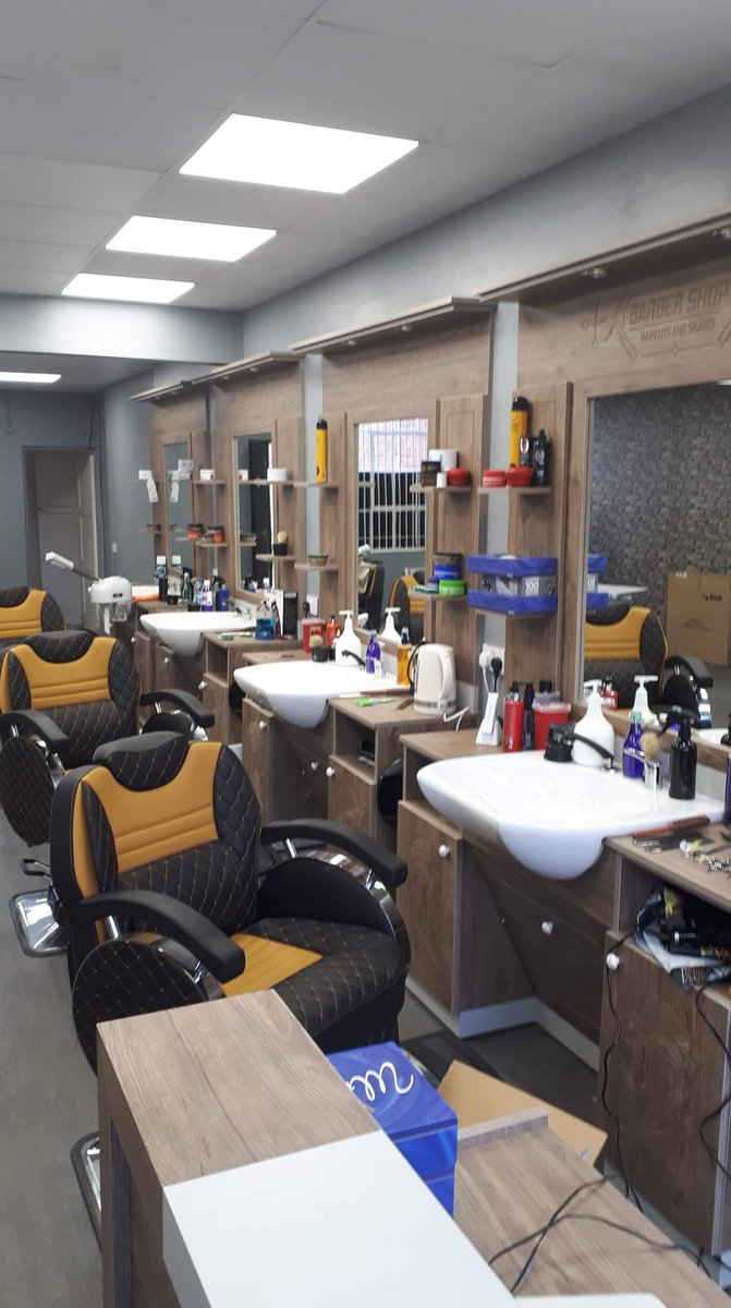 A massive thank you to, AJ Hurum at the Grooming Lounge Turkish Barbers on Magdalen Way, Gorleston for their kind donation to GRFC Christmas raffle.
Prize details will be announced on the 15th of December.
facebook.com/pages/category…