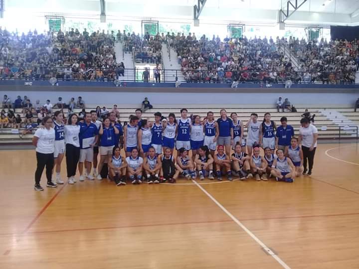 AleWbt's tweet photo. “Unity is strength… when there is teamwork and collaboration, wonderful things can be achieved.”
Congratulations Ateneo De Manila "Lady Eagles"!
For Winning against Ateneo De Davao

Final Score: 89-24

JESUIT ATHLETIC MEET 2019
Women's Basketball Champion🏆
#OBF
#JAM2019 https://t.co/lRXcsp8gB7