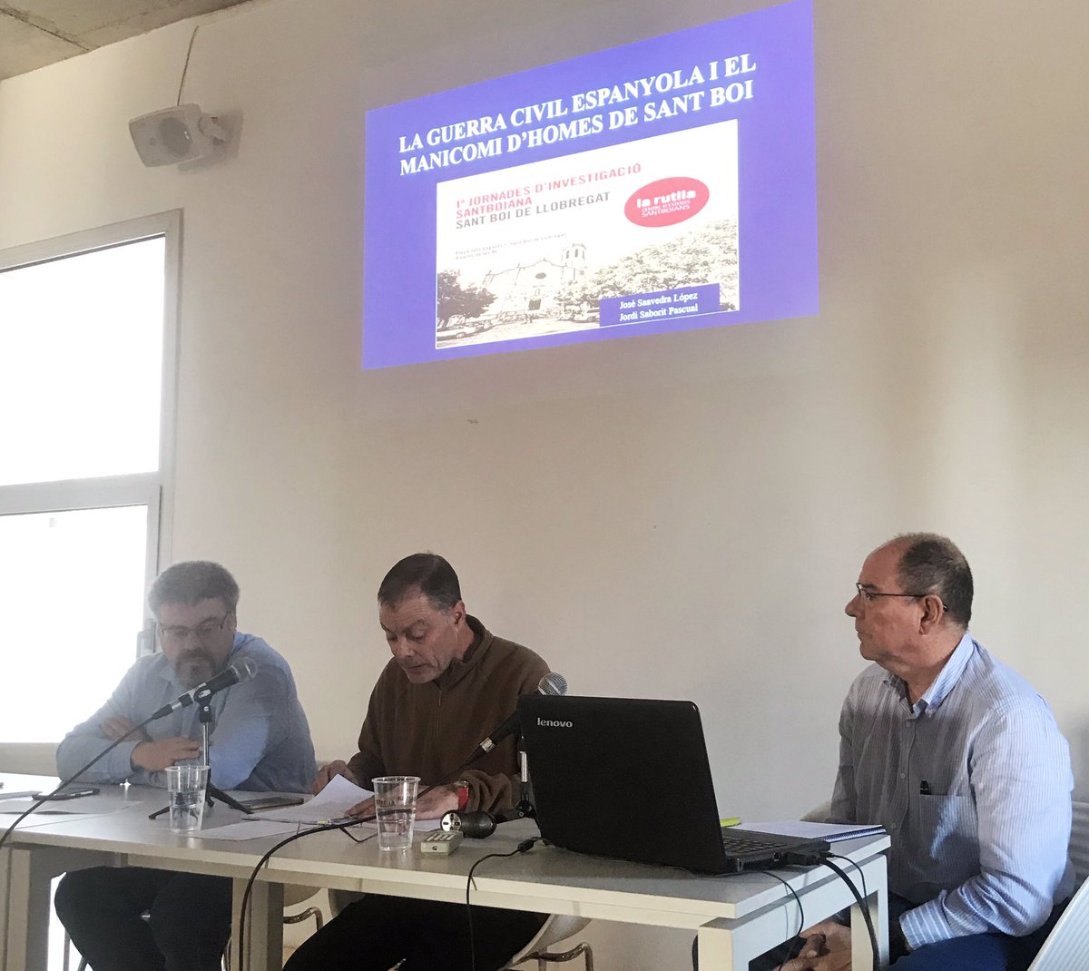 CESantboians's tweet photo. ✍🏼 1es Jornades de #LaRutllaCES 

👉🏼 “Incidència de la Guerra Civil Espanyola en la població interna de l’Hospital Psiquiàtric de Sant Boi”

🙋‍♂️ José Saavedra i Jordi Saborit

#LaRutllaCES https://t.co/JI4qjauDAo