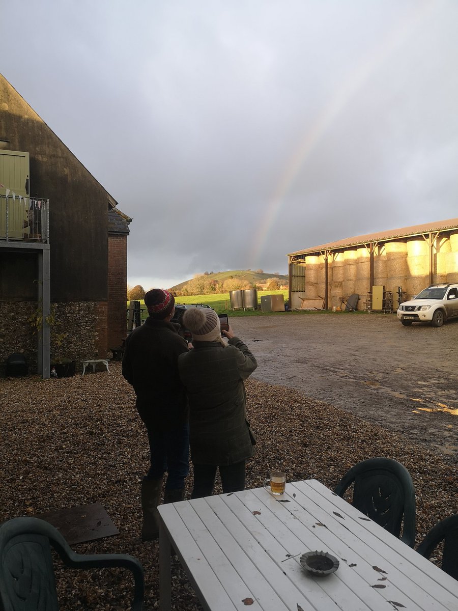 Don't forget Christmas Wreath making at the brewery today. 12 to 6pm. Cheers all.