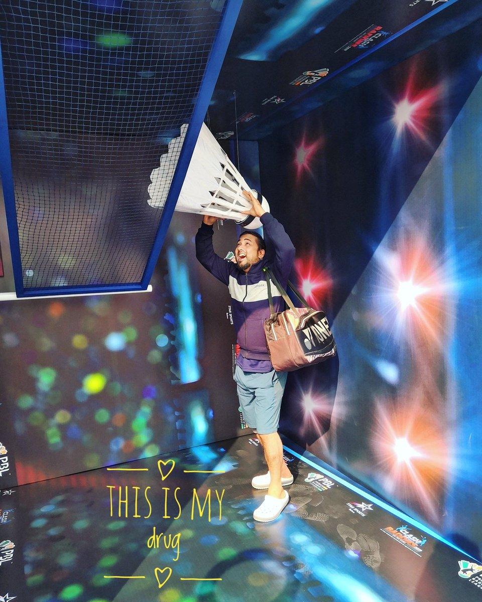sidhbhoj's tweet photo. #badminton is my #drug
.
#BadmintonIsMySuperPower #badmintonlife #player #smashhard #stuttlecock #sidbhoj #yonexbadminton #yonexindia #sport https://t.co/twUyLyJaFy