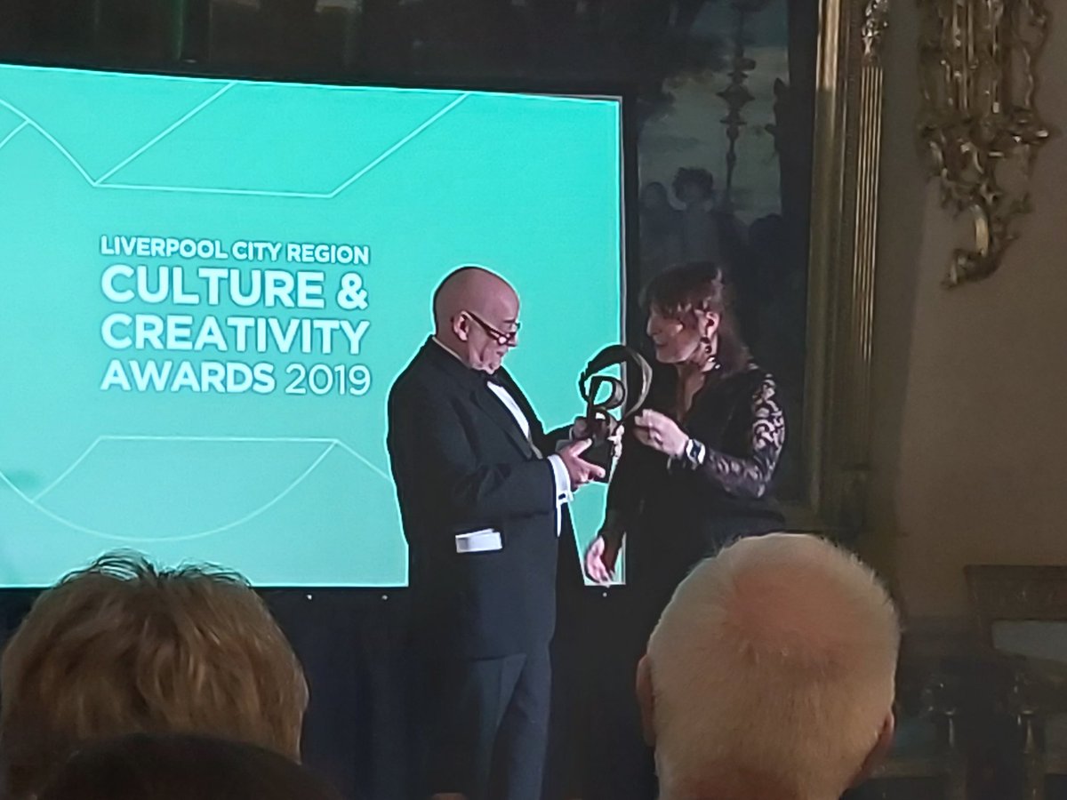 Designed & created @imaginewirral #BoroughOfCulture award #bronze #sculpture Culture&Creativity 2019 Awards
 Many congratulations to everyone involved #PhilRedmond @frankcottrell_b @Porkyaskew @africaoye @FaceLabLJMU @thesinghtwins @LeverArtGallery @NML_Muse @SpiderWirral