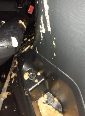 JihadHMuhammad's tweet photo. Wow 5stars over 3500 rides and @lyft does not look out for their drivers when a passenger does some thing this blatantly wrong like vomiting and not saying anything in the 3rd row of the Mercedes https://t.co/5F1pRbTtL2