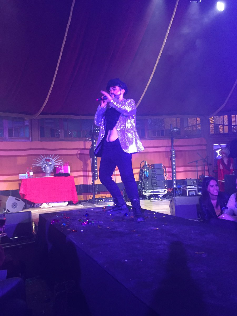 tarastaunton's tweet image. Fabulous time being Richard Missing at @BigDragPageant @XmasSpiegeltent Liverpool!! What a great show and amazing performances from everyone 👑❤️