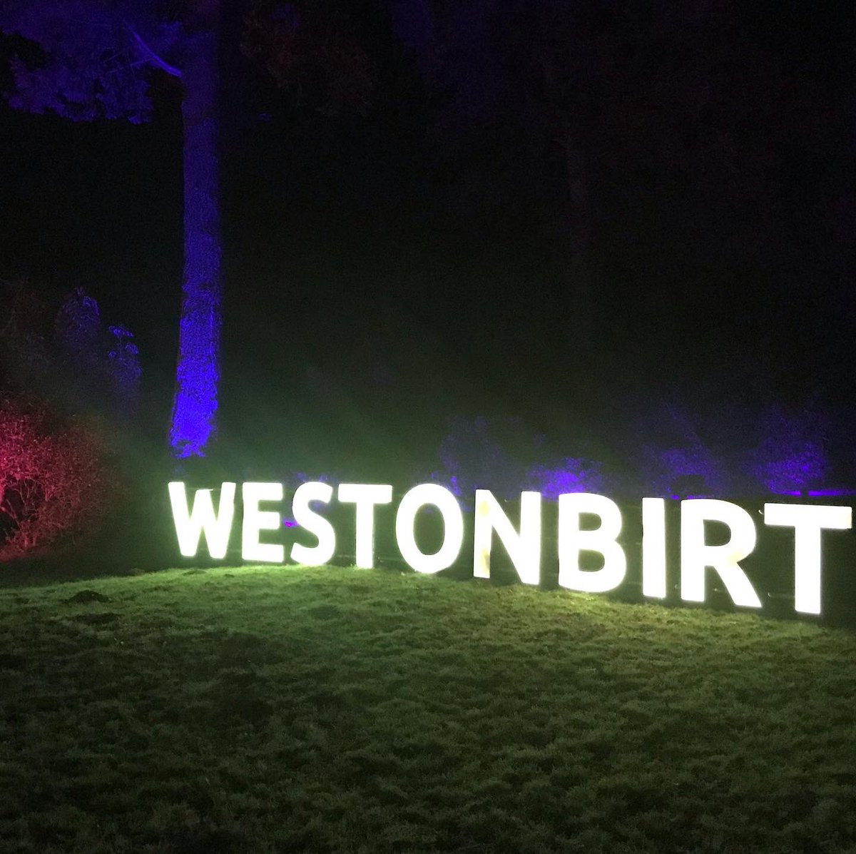 OfficialAlex90's tweet photo. Getting in to the Christmas spirit with the best mum in the world @mandysmith784 @WestonbirtArb  #Enchantedchristmas https://t.co/NFmiNc5gBd