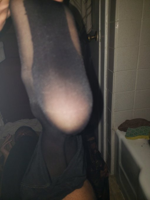 #cubanheelstockings #soles #ebonysoles #sheerthighhigh #sweatyfeet https://t.co/0nIf0OfE1v<a href="/tag/cubanheelstockings"class="tags">#cubanheelstockings</a><a href="/tag/soles"class="tags">#soles</a><a href="/tag/ebonysoles"class="tags">#ebonysoles</a><a href="/tag/sheerthighhigh"class="tags">#sheerthighhigh</a><a href="/tag/sweatyfeet"class="tags"><span>#sweatyfeet</span></a>