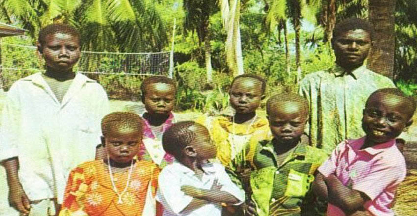 andamantech's tweet photo. History In #Onge #Tribes Of Andaman & Nicobar Island
#AndamanTech
The Onges, a negrito tribe they are inhabiting the Little Andaman Islands in Andaman District, a distance of about 100 Km from the capital Port Blair. Read Mroe:
https://t.co/BnjoqlOqsK https://t.co/nqZo8PYjlH