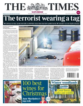 The Times took the unusual approach of moving the puff to the bottom.Since this is a personal commentary, I have to say that the skinny WOB splash head looks like a puff, detached from the story. The picture is ill-chosen. The story is heroism, not man photographing a dead body