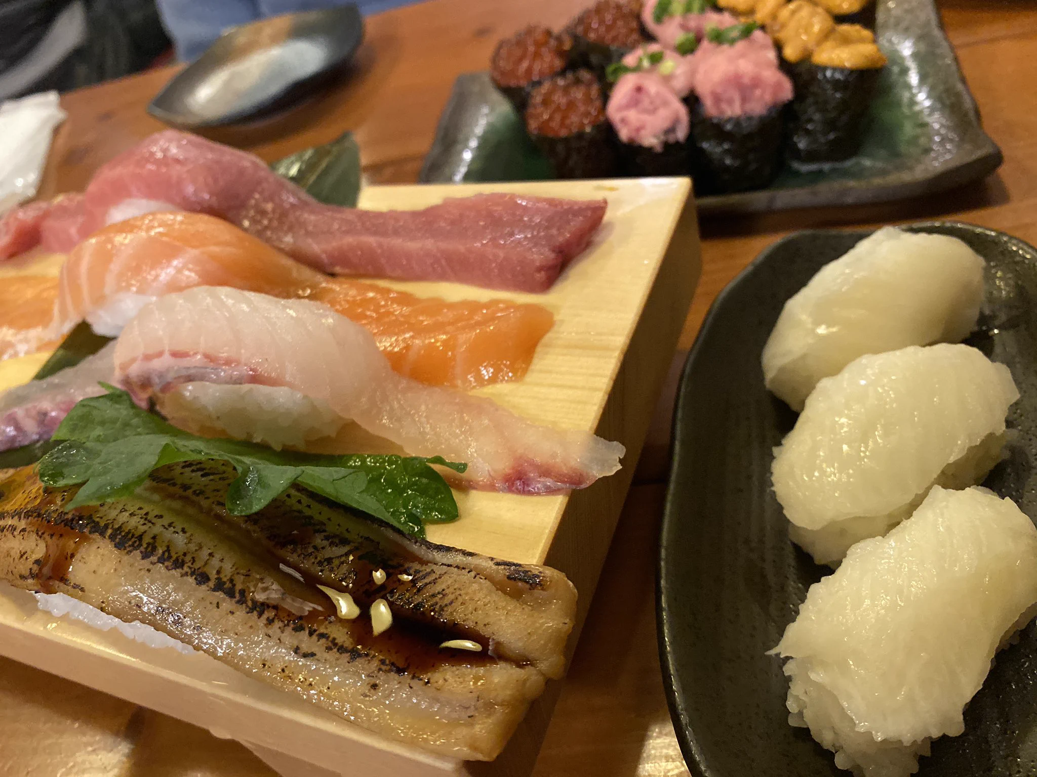 アキバにできた「すし酒場　フジヤマ」が凄い！このボリュームで2時間食べ放題で2999円！