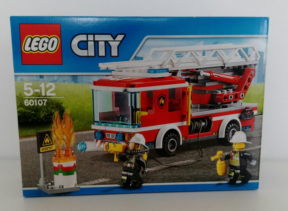 MrsRemark's tweet image. Legofeuerwehr anybody? Packung ist ungeöffnet und würde ein prima Weihnachtsgeschenk abgeben #wish2hand