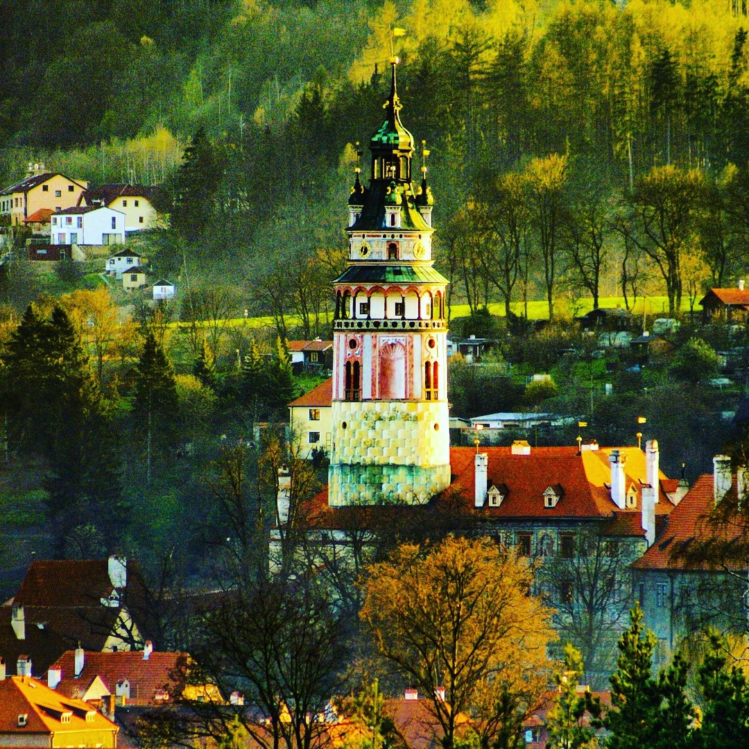 kupastudio's tweet photo. KRUMLOVSKÁ ZÁMECKÁ VĚŽ
#CeskyKrumlov #worldheritage #UNESCO #oldtown #center #castle #tower #grey #sky #streetphotography #krumLOVE #urbanphotography #JizniCechy #SouthBohemia
............................................
[○°] #PavelKubes #kupafoto #kupastudio #SONYAlpha100 #2k09 https://t.co/dam9TRuwTm