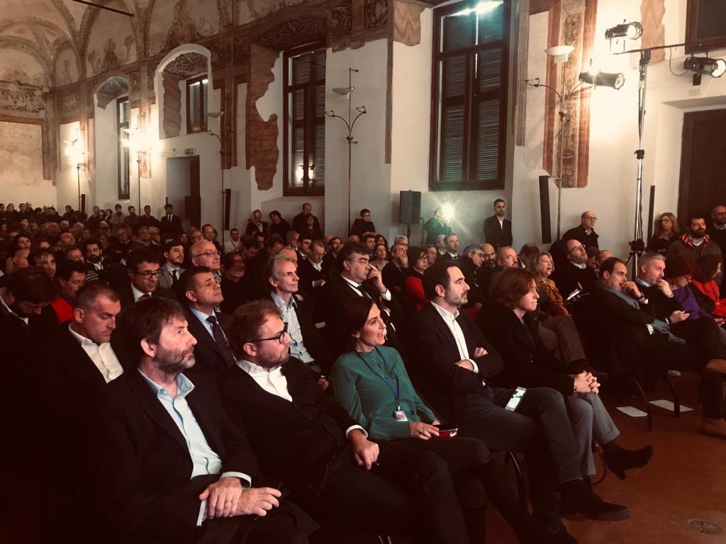 LottiLuca's tweet photo. Un’altra giornata piena di racconti, idee e proposte. Base riformista è una ricchezza per il futuro del Pd. #baseriformista https://t.co/u30xah5iHi