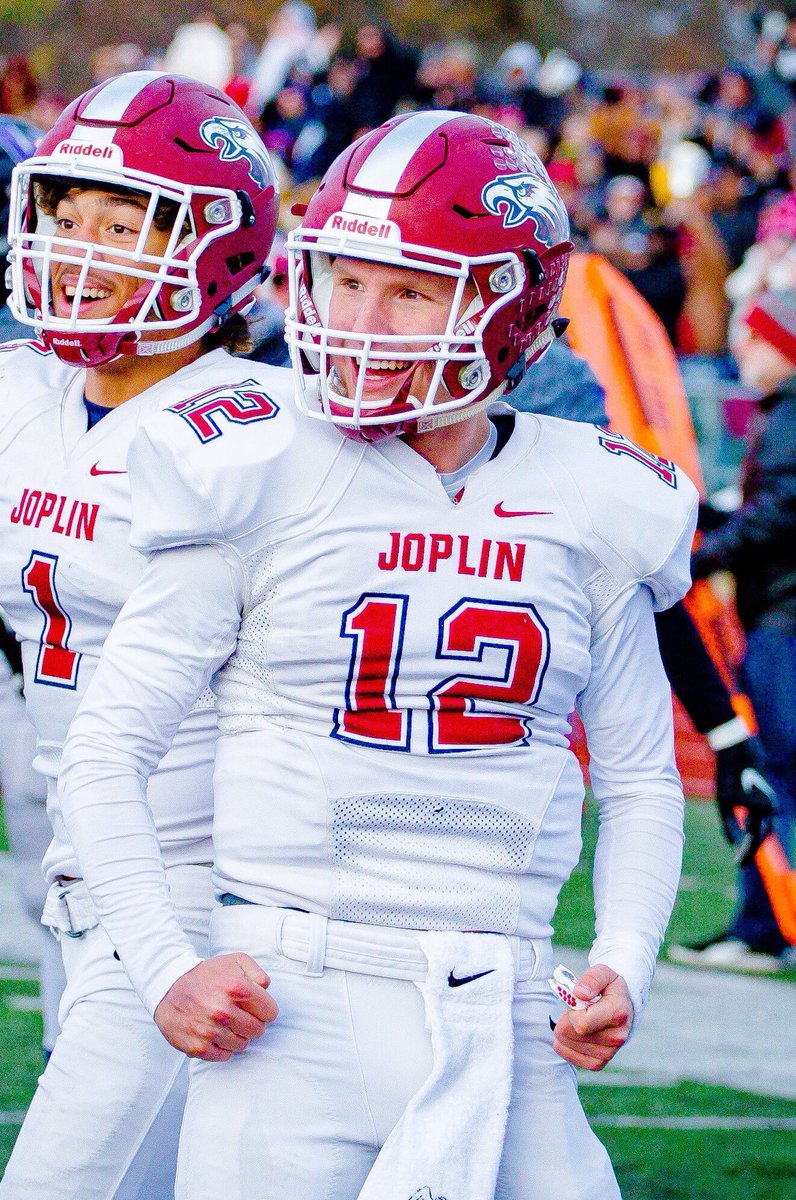 BTCTmomma's tweet photo. Itโs the biggest game of his life, a game for which he has spent most of his life preparing.
โFor such a time as this....โ
@blaketash12
#seniorszn
#winSTATE
#risetogetherflytogether
#angelsintheendzone
#winthedown
#ringthosecowbells
#leaveitallonthefieldEagles https://t.co/XHgwndFUJj