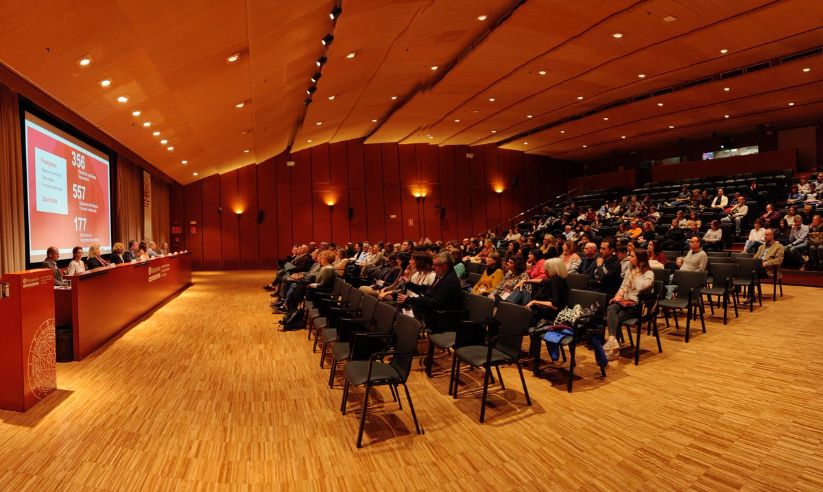 BlanquernaFPCEE's tweet image. #OpenDayBlanquerna | Ja saps què estudiaràs?🤔 Avui té lloc a la Facultat el primer OPEN DAY del curs, on presentem els nostres estudis i instal.lacions. No has pogut venir? No et perdis les següents sessions! 😊 👉blanquerna.edu/ca/futurs-estu…👈