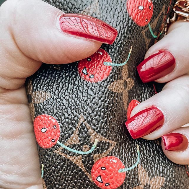 JillaineReay's tweet image. Not a lot of time this morning. Need to get a wriggle on. Quick job on the nails- infills, shortened and a colour. No time for anything fancy! Quick coffee and then I’ll have to get my face on for a two show day!!! #newnails  #twoshowday #inarush