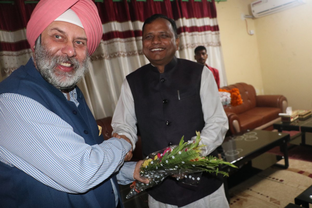 CM Lalbabu Raut (@cmprovince2) on Twitter photo Thanks His Excellency <a href="/ambmanjeevpuri/">Ambassador Manjeev Puri</a> for visiting my residence in Janakpurdham. I am really glad to welcom you on the occasion of Vivaha Panchami. Thanks His Excellency <a href="/ambmanjeevpuri/">Ambassador Manjeev Puri</a> for visiting my residence in Janakpurdham. I am really glad to welcom you on the occasion of Vivaha Panchami.