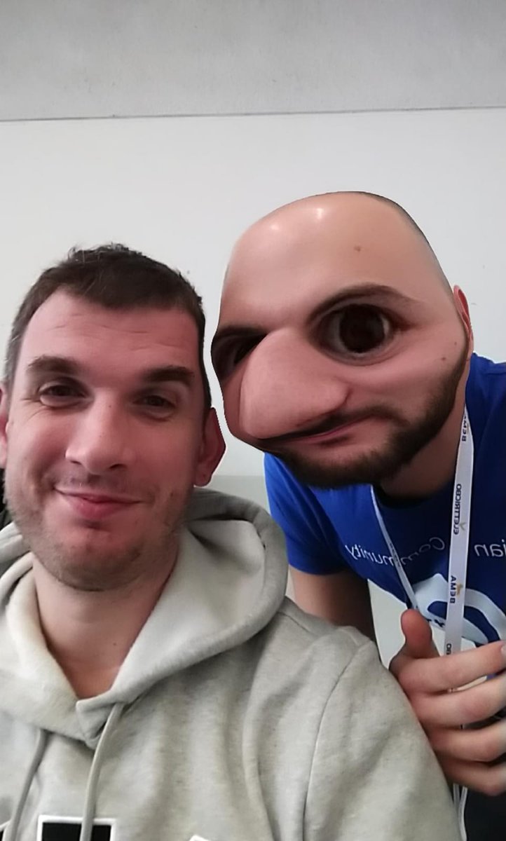 scaipgec's tweet photo. Venite a fare il selfie con la mascotte del #cppDay19 @ilpropheta https://t.co/3MIMV0HRhm