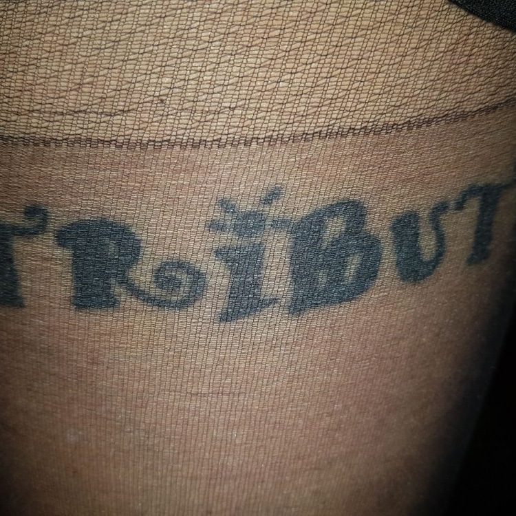 Ein Bild sagt mehr als 1000 Worte 😉
Also #Fußvolk eurer Geld/ Weihnachtsgeld wandert nun via #PayPal auf mein Konto 💸💸💸 . Lasst mich nicht zu lange warten. 
#Fetisch #moneydom #Tribut #Nylons #moneypig #Fußgöttin #Zahltag #Zahlschwein #TRIBUT #Nylons #Fußfee