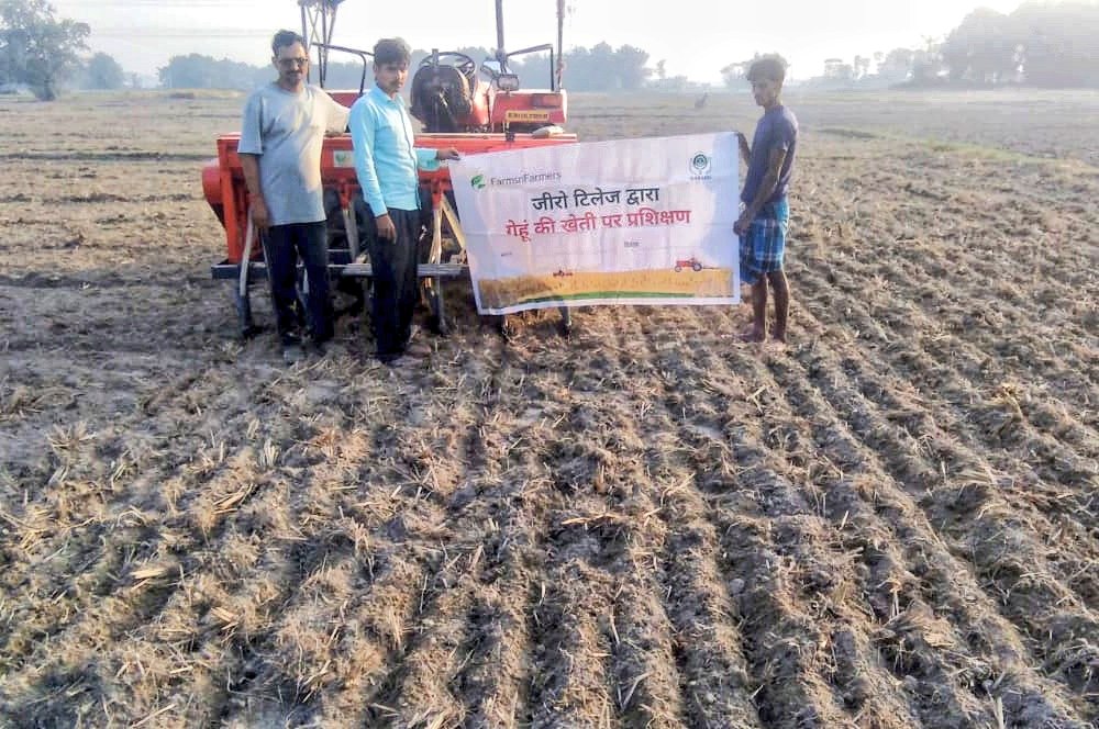 We kickstart rabi season by demonstrating wheat sowing using Zero Tillage machine in Purnea, Bihar.
#climateresilientagriculture #mechanisationinagriculture @NABARDOnline @DeHaatTM