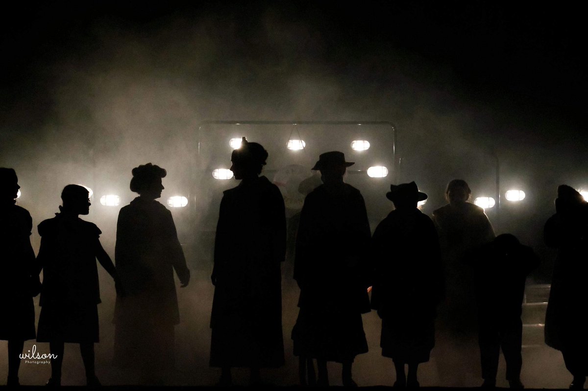 CumbernauldMTS's tweet photo. ⚓️LAST CALL FOR BOARDING⚓️

This is your very last chance to join us aboard the Titanic. 

✨Very limited tickets for both our matinee and evening show!   Don’t miss this boat

https://t.co/ESGdRYTzAX https://t.co/plZGvXXruw