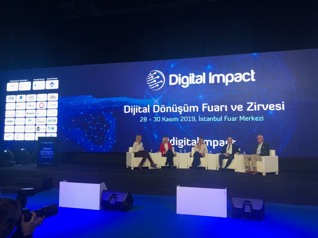 Digit4Turkey's tweet photo. Dijital Dönüşümde Eğitim 4.0 paneli ile Digital Impact fuarı ve zirvesini tamamlıyoruz. #Digit4turkey #Eğitim  #DijitalDönüşüm #Endüstri40 #digitalimpact | @DIGITALIMPACTTR https://t.co/uhCsfGwNLh