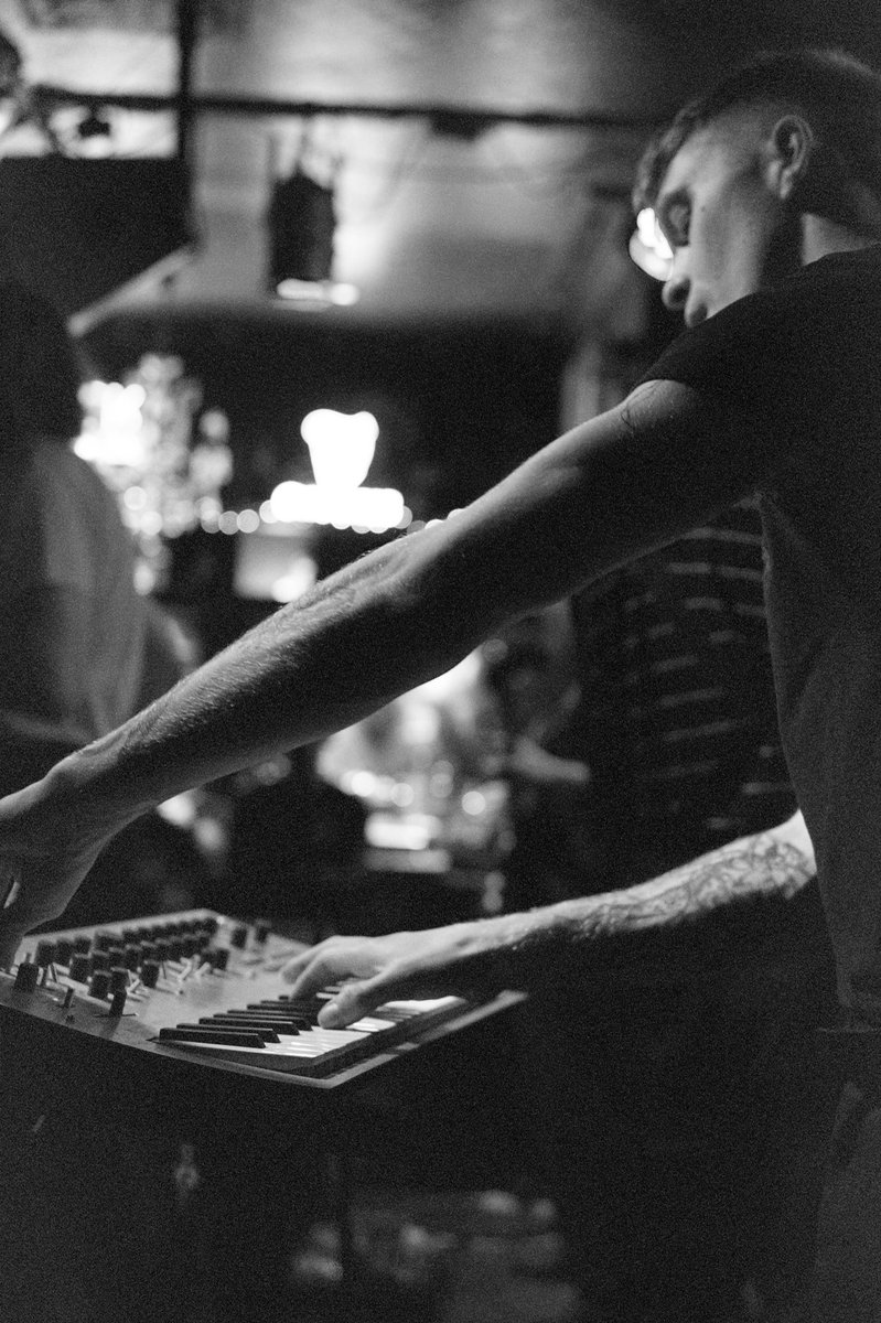 SargeShoots's tweet photo. // @bandofcruelty - The Monarch, Camden - “Leather Boy” single release show - 29•11•19 // https://t.co/6QF2JfH9LM