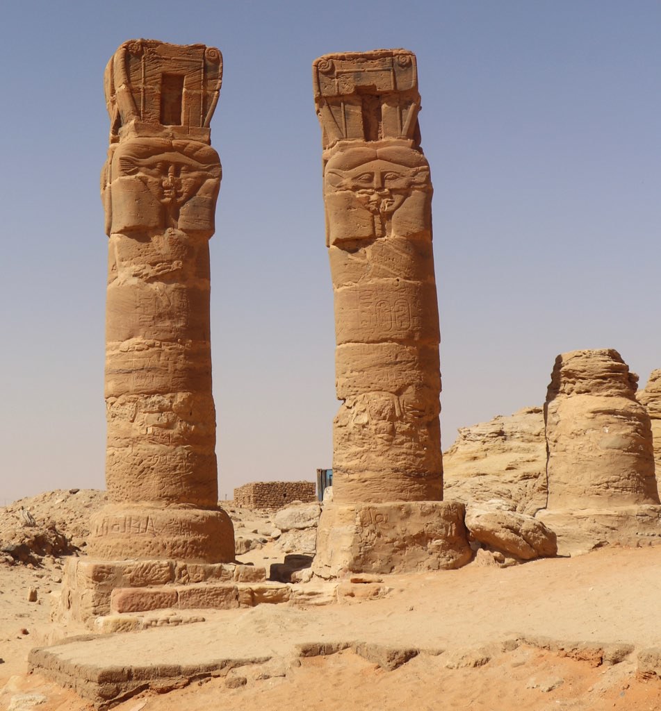 <holy mountain>the most prominent ruins on the site are the temples of amun <small temple built by Thutmose III, rebuilt and expanded by piye, destroyed by the romans, rebuilt by natakamani> and mut <built by taharqa> and the pyramids UNESCO;  https://whc.unesco.org/en/list/1073/  #historyxt