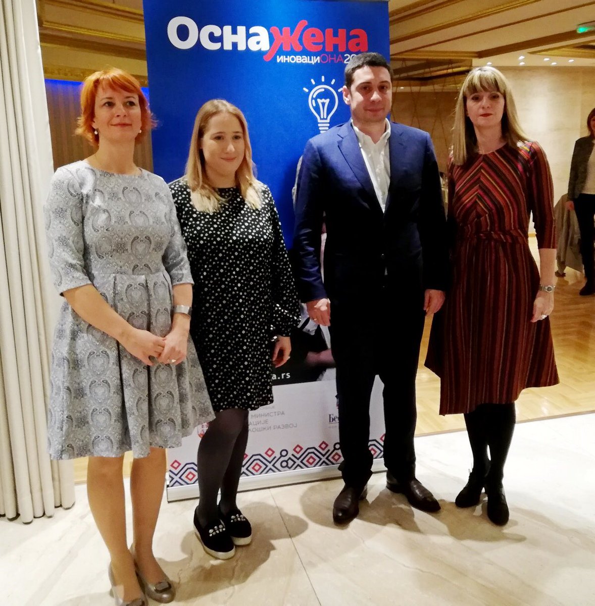 petronijevic_d's tweet image. Српске предузетнице су показале да, када добију шансу и када систем стане иза њих, могу да направе веома добре резултате у свом пословању. Од идеје до производа је дуг пут, а свим овим програмима гледамо да га скратимо.  beograd.rs/cir/beoinfo/17…