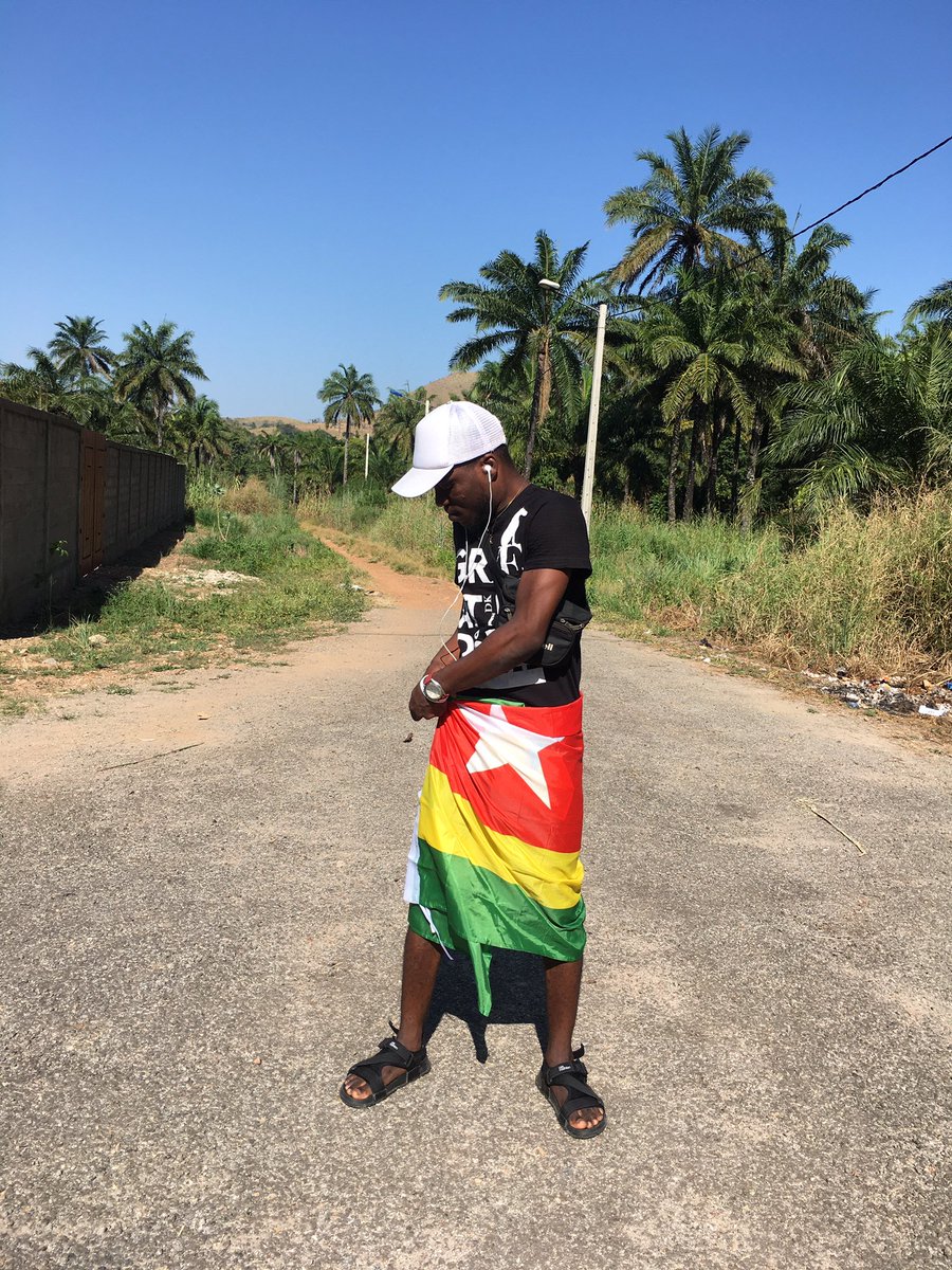 ameganmao's tweet image. #Cetaitaublogcamp228 #Blogcampexpérience #blogcamp228 cc @efycacement 
#défalé