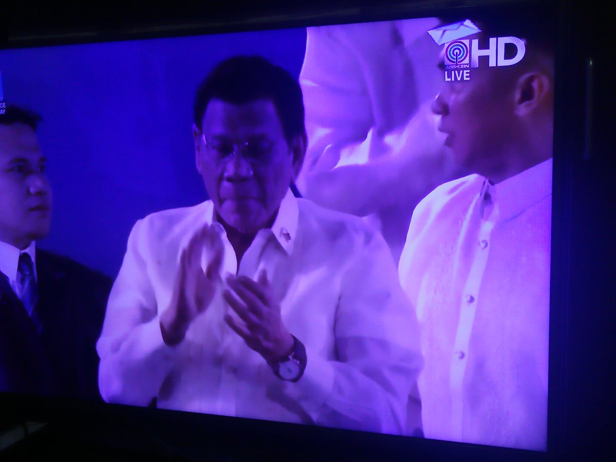 Frozenheart005's tweet photo. Thank you, Mr. President Rodrigo Duterte. It is a successful event.  #30thSEAGAMES https://t.co/LDMh0NS85P