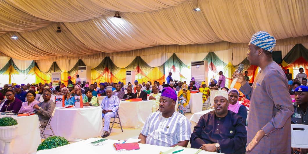 Opetuyii's tweet image. Deputy Governor of Lagos, Dr. @drobafemihamzat attended the #EkoExcel program a stakeholders meeting in the education sector of Lagos State.
November 27th, 2019 
📷 @AbbeyFayemi 
#ForAGreaterLagos