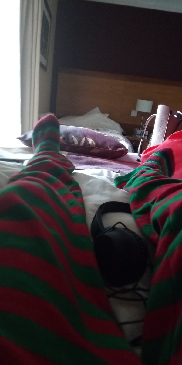 DMctiny's tweet image. Just woke