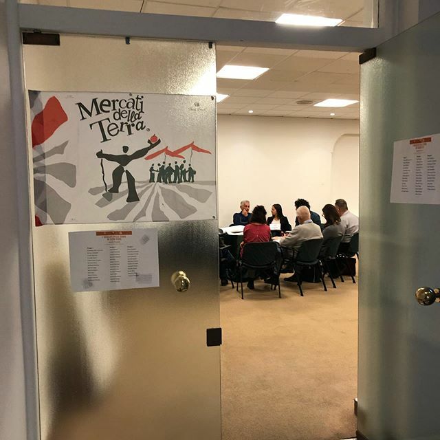 SlowFoodCilento's tweet photo. Incontro nazionale mercati della terra #SlowFood #Slowfoodcilento https://t.co/h41tcZPAvL https://t.co/hHW2P1QQVf