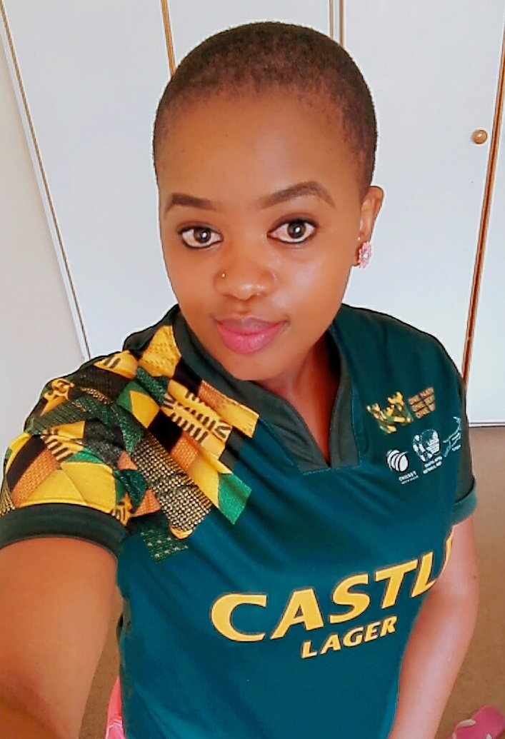 Piroro_UNOLALI's tweet photo. Nonkqayana 🙈🙈🙈
Kuyatshisa kule Cradock vele uzbone sowuyocheba https://t.co/EyVEKxGzuk