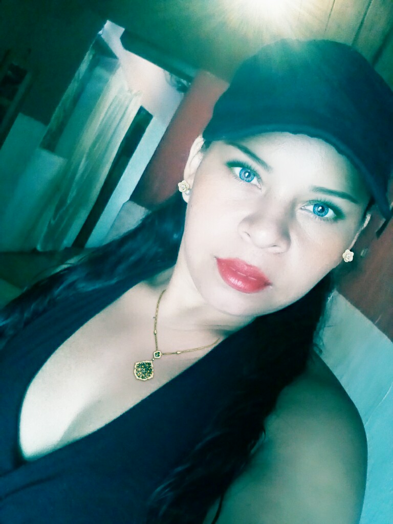 Mi whasa 04262423437 escriban al privado