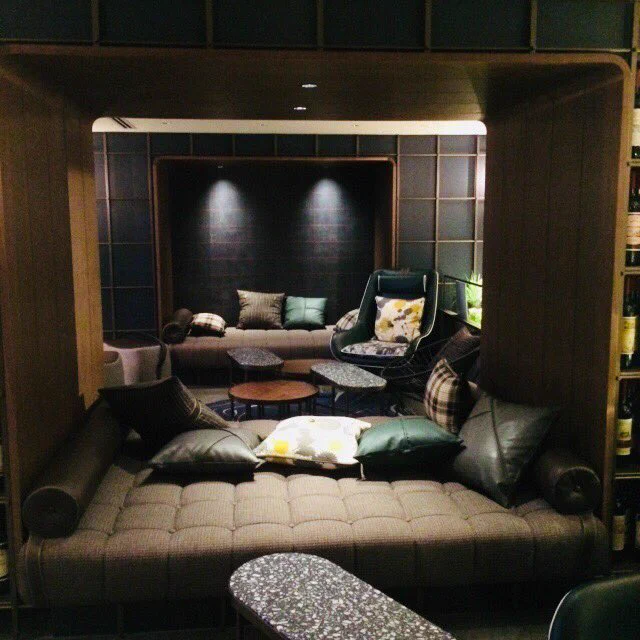 【これがカプセルホテル!?】全てが豪華すぎる未来型カプセルホテルが福岡県にあります