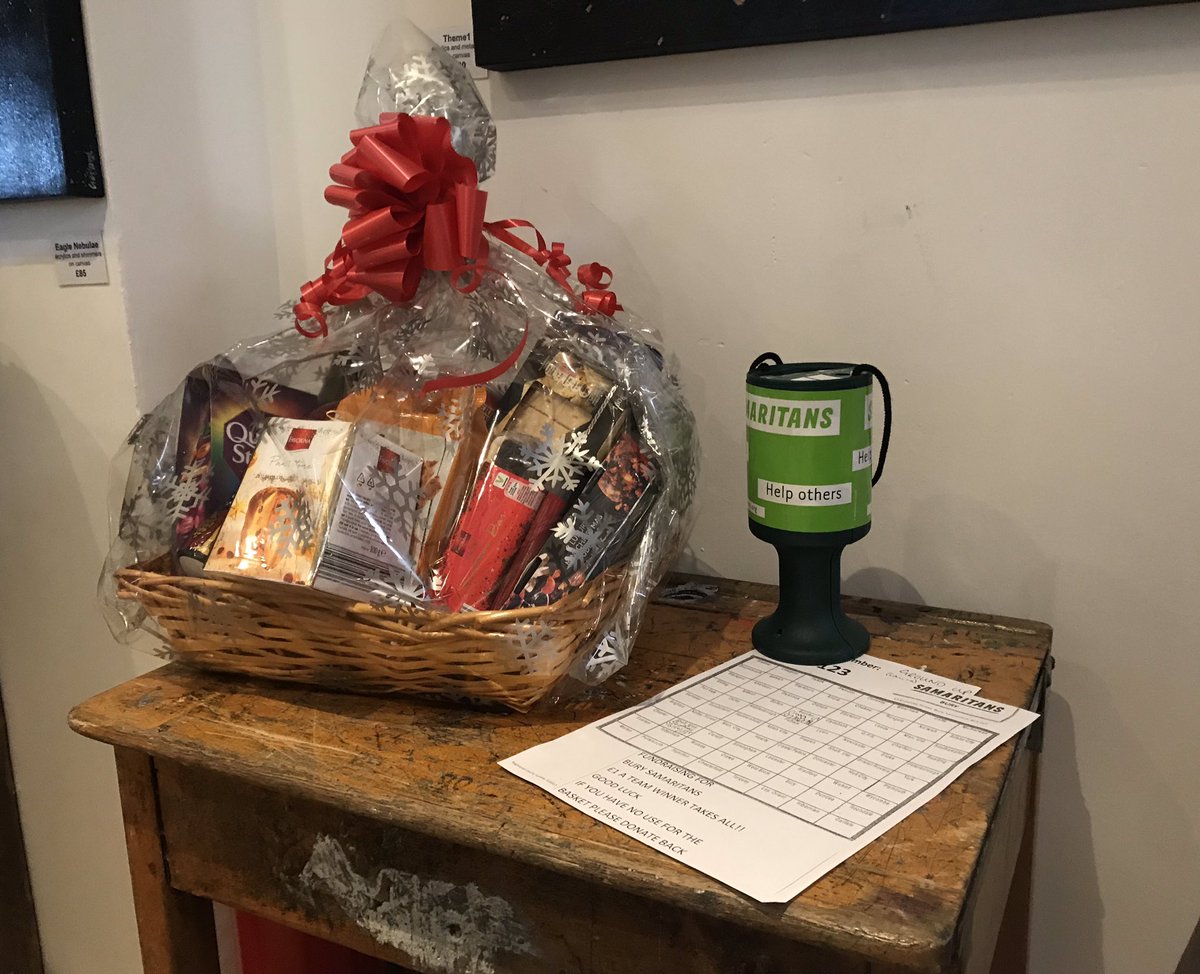 lauramarie1894's tweet photo. Xmas hamper looking lovely in @GroundUpBury Thnx @charli_bro 💚👍🏻 @Chris96715166 @DarranLatham @adriennewxx https://t.co/PLE8DqdSor