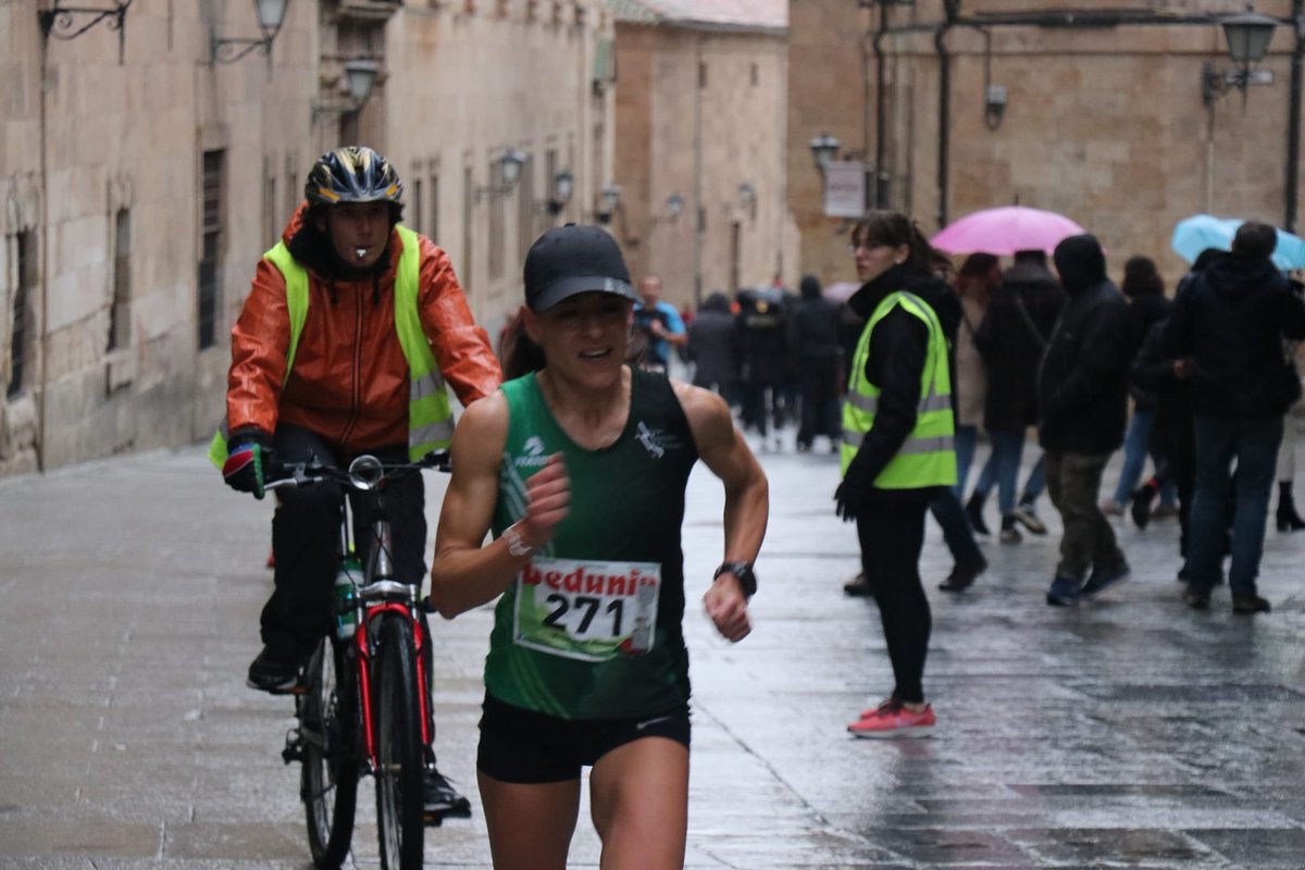upsa's tweet photo. 🏆Los corredores Álvaro Gil Hernández (dorsal 109) y Verónica Sánchez Romero (dorsal 271) han sido los ganadores 🏅de la categoría absoluta masculina y femenina de la IV S. Silvestre Universitaria ‘We Are Ready’ UPSA 🏃🏻‍♂️🏃🏼‍♀️ ¡Enhorabuena!👏🏻👏🏻👏🏻 👌🏻👌🏻👌🏻• @WeAreReadyRun @deportesUPSA https://t.co/f4hqWoh9Ve