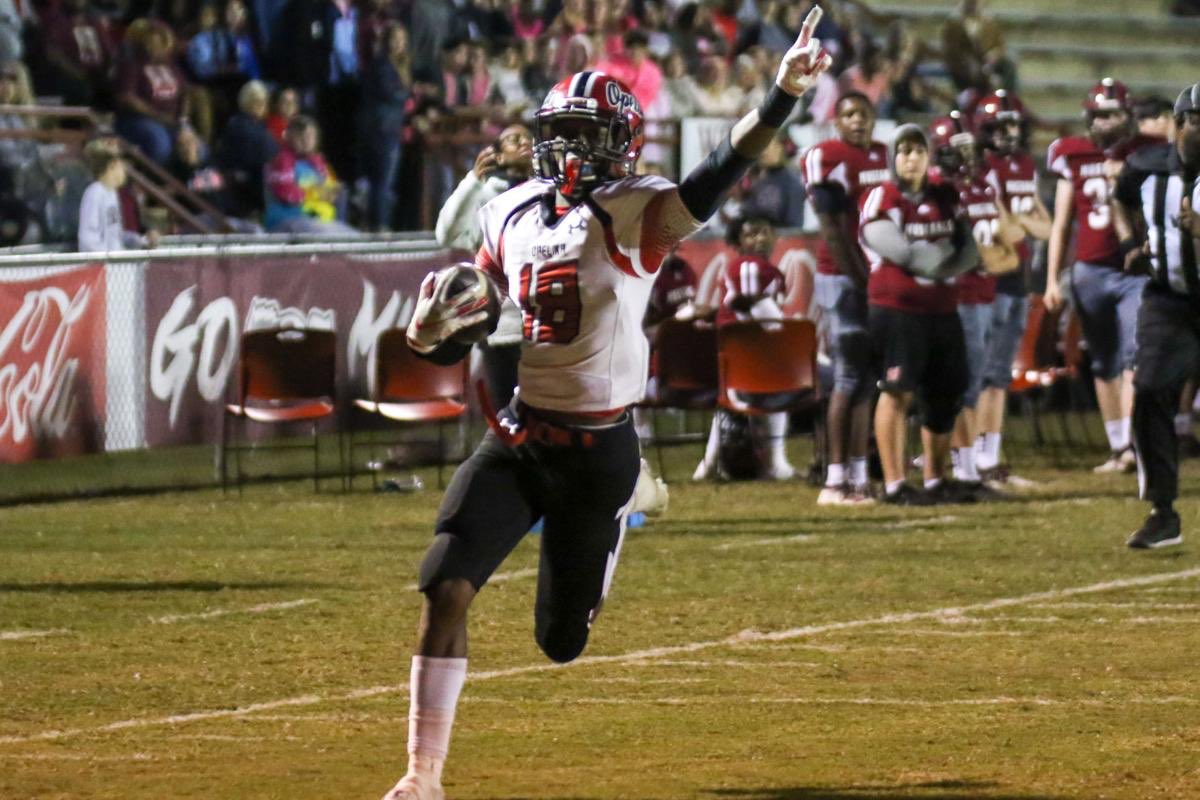 Zack_Collins18's tweet photo. I had a ball playing with my brothers i learn so much from them im going to always remember the memories we had and always gone luv them and for the coaches its been a blessing to play for yall and playing at the best 6A high school #opelikahighschool till next time #18 out‼️‼️‼️ https://t.co/nWfk2t7UT0