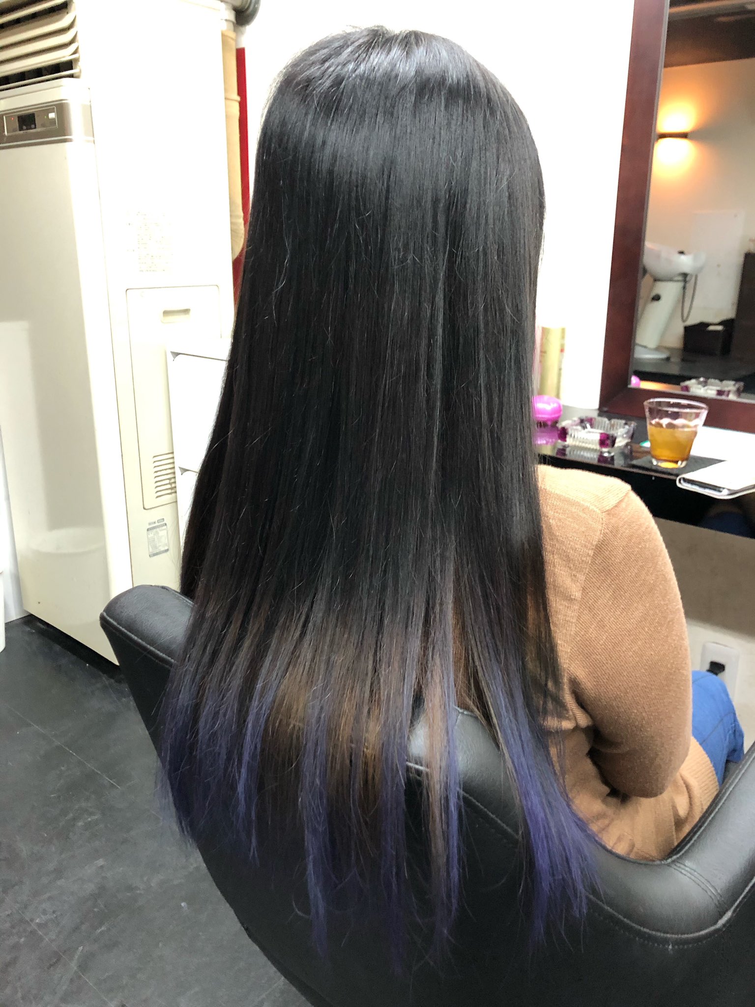 Twitter 上的 ヘアーラウンジカルネ 熊谷真人 可愛いビビットバイオレットへの グラデーションカラー T Co 76vshnrpcz 滝川美容室 滝川市美容室 バイオレット髪色 黒髪 グラデーション バイオレットグラデーション 紫グラデーション 紫髪