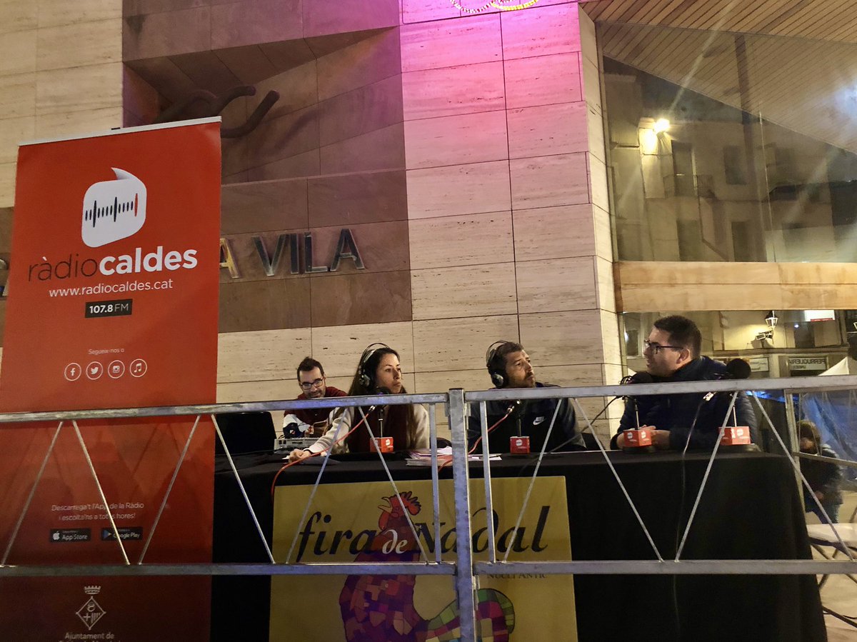 <a href="/DanaRicart/">Dana Ricart</a> i <a href="/vahomeva/">VaHomeVa</a> condueixen el programa especial de <a href="/RadioCaldes/">Radio Caldes</a> de la #FiradeNadal 

#NadalTermal #CaldesBull @thermaliaCALDES
