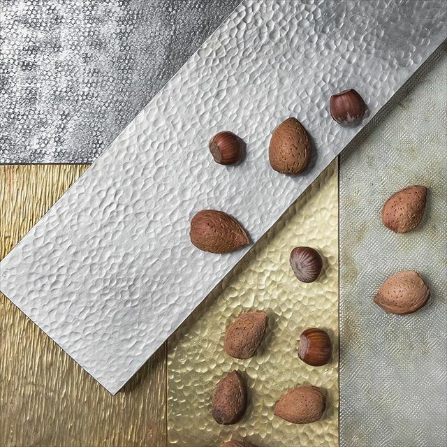 DecorumEstLnd's tweet photo. Chestnuts roasting on an open fire... Or in this case, over our metallic Briquettes. Looking for a kitchen make over just in time for Christmas? Find more at https://t.co/ex8fqvJVta #tilelove #kitchenwalls https://t.co/MIlCP63zwL https://t.co/EsJYbh1uvD