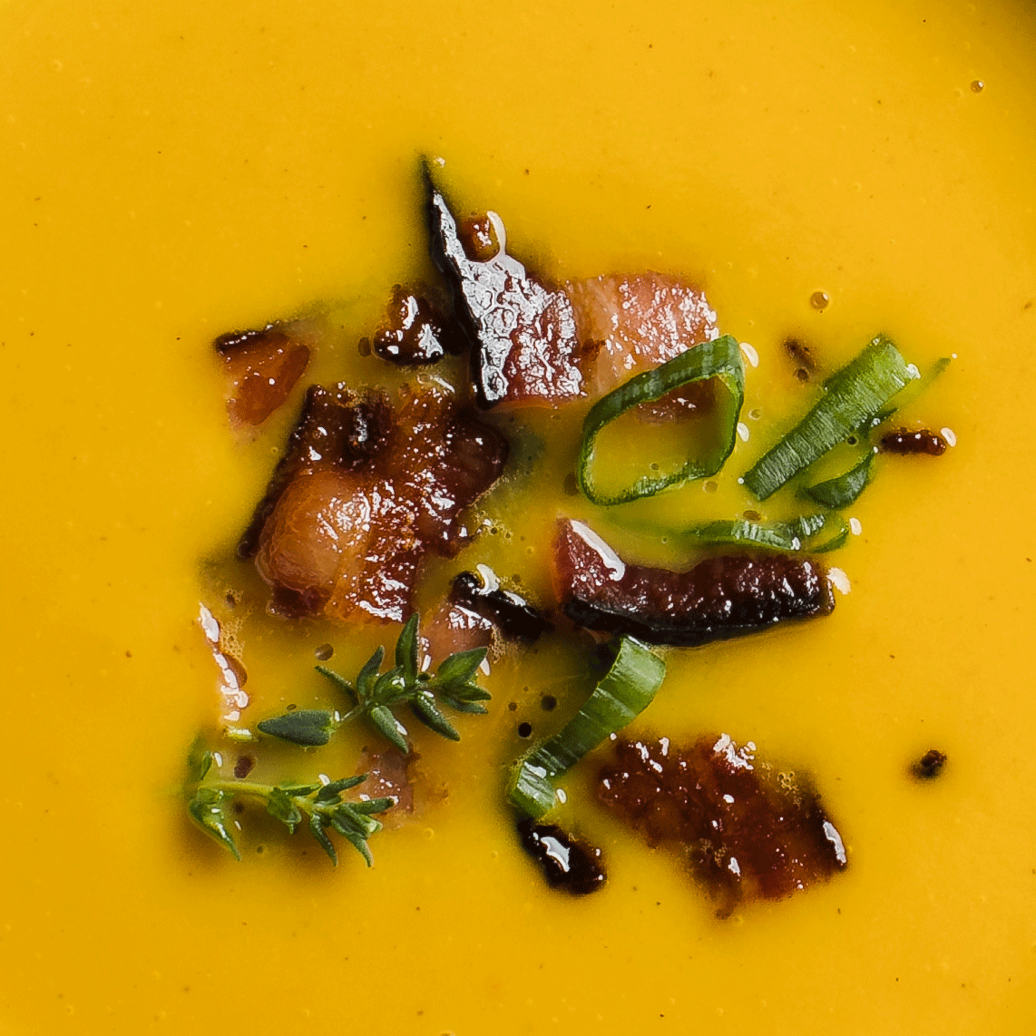 Repurpose leftovers. Top with bacon. Repeat.

#butternutsquash #butternutsquashsoup #comfortfood #certifiedhumane #northcountrysmokehouse #bacon #ilovebacon #baconbacon #baconislife #eeeeeats #feedfeed #sustainablemeat #handcrafted