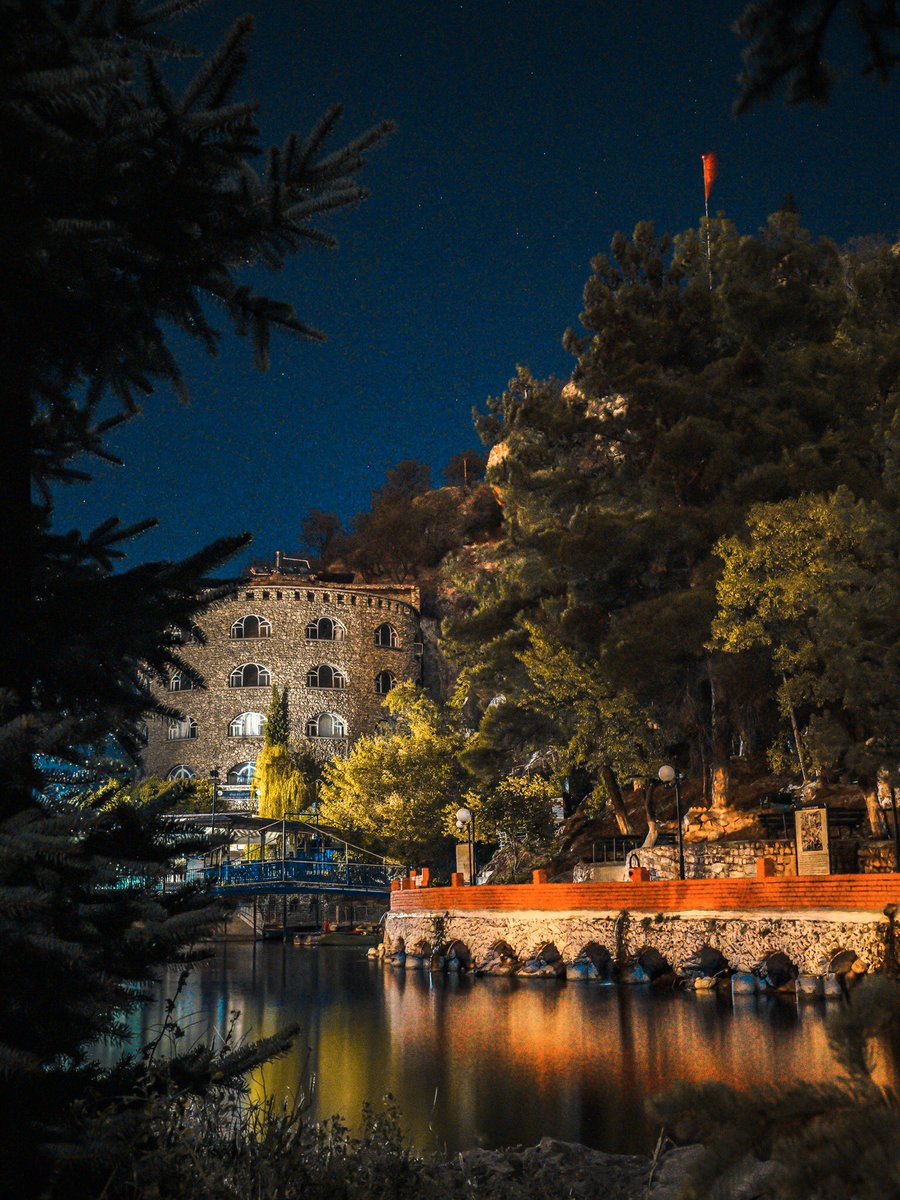mrhasanakbas's tweet photo. 🌌 #Suçıkan 🏡
•
•
Shot on #SonyAlpha #a7rII
Sony Sel 24-70mm ƒ/2.8 GM
15 sec at ƒ/11 | ISO 8000
•
•
#captureplay @Lightroom
#longexposure @SonyAlpha
#hellofrom @instagram
#afyonkarahisar #dinar
Dinar, Afyonkarahisar, Turkey
📸 https://t.co/xgDoC9KC0m… https://t.co/juCcxBZ1pV